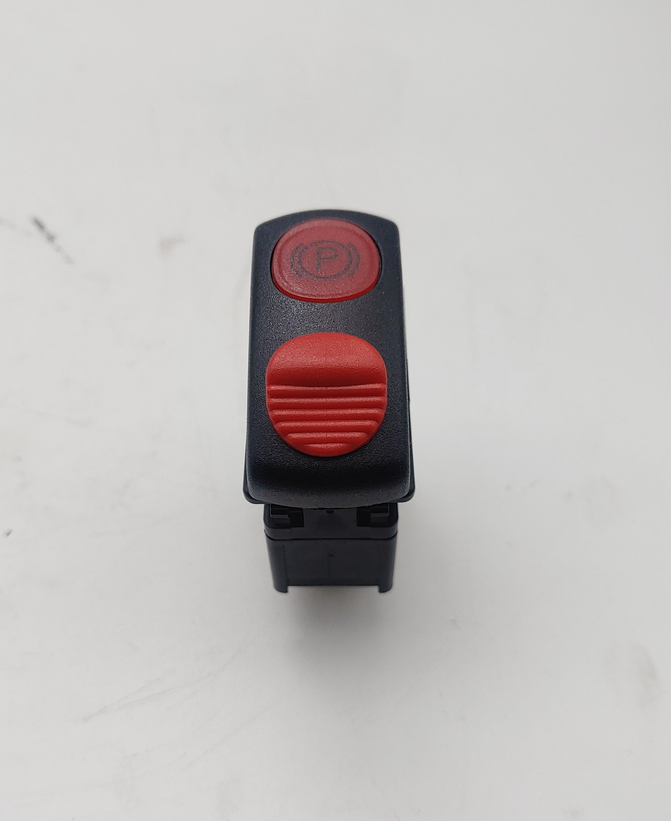 Elektrischer Wippschalter für die Parkbremse eines Magni RTH Teleskopstaplers Teilenummer 69008